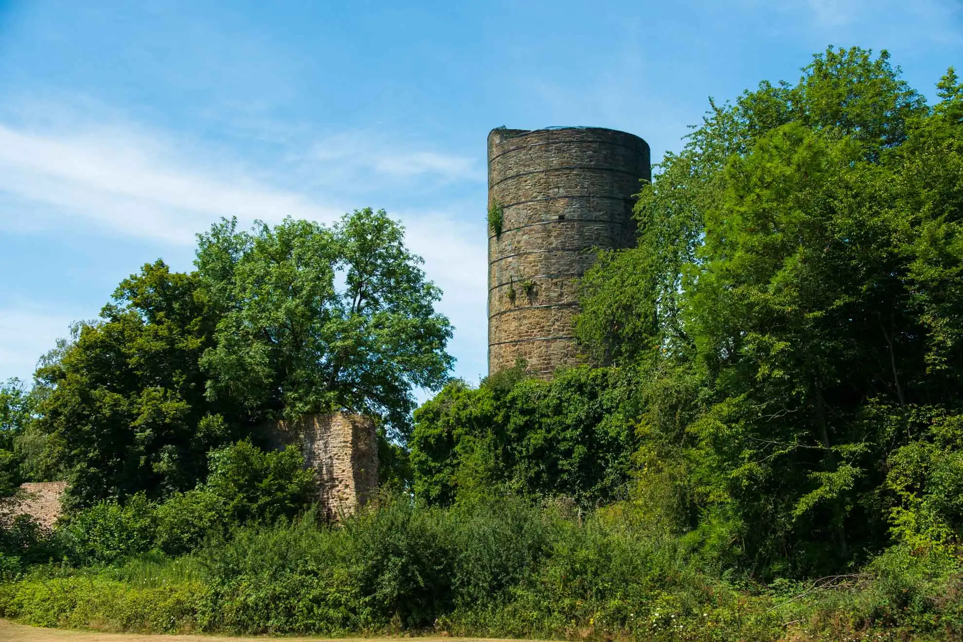 Die Vorburg, Teil des Wandkalenders "Blankenberg Burg und Stadt"